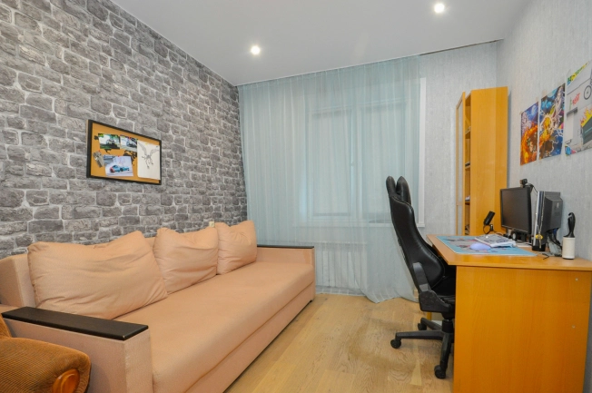 Купить квартиру на улице Дмитрия Шмонина в Новосибирске. Вариант № 14442, 11, площадь -  квм, цена 6000000 рублей