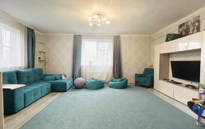 Купить дом в Москве. Вариант № 7589275, 12, площадь -  квм, цена 45000000 рублей