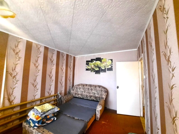 Купить трехкомнатную квартиру на улице Молодёжная в Владимирской области. Вариант № 6927992, 3, площадь -  квм, цена 1200000 рублей