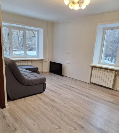 Купить однокомнатную квартиру в Новосибирске. Вариант № 9081297, 1, площадь -  квм, цена 5300000 рублей