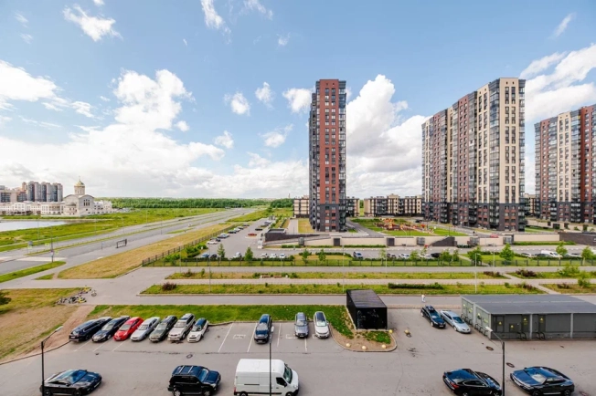 Купить однокомнатную квартиру на вторичке у метро Проспект Ветеранов в Санкт-Петербурге. Вариант № 6565, 26, площадь -  квм, цена 14100000 рублей