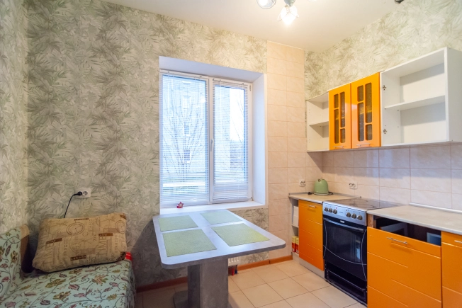 Купить однокомнатную квартиру в Республике Карелия. Вариант № 9488197, 2, площадь -  квм, цена 3500000 рублей