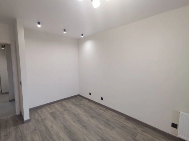 Купить однокомнатную квартиру на улице Пулковское шоссе в Санкт-Петербурге. Вариант № 6897563, 4, площадь -  квм, цена 12610000 рублей