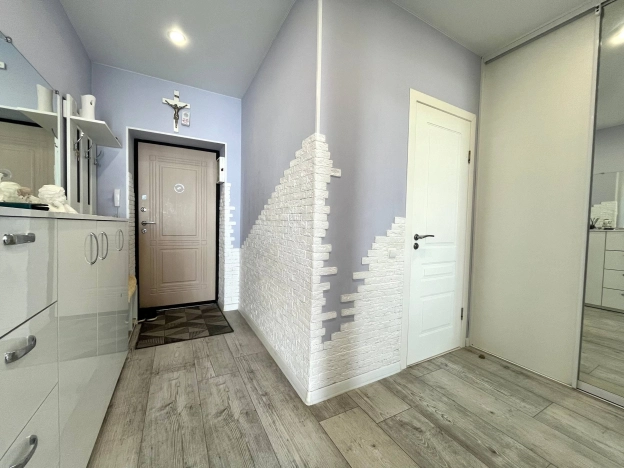 . Вариант № 2358710, 12, площадь - 42.6 квм, цена 7800000 рублей