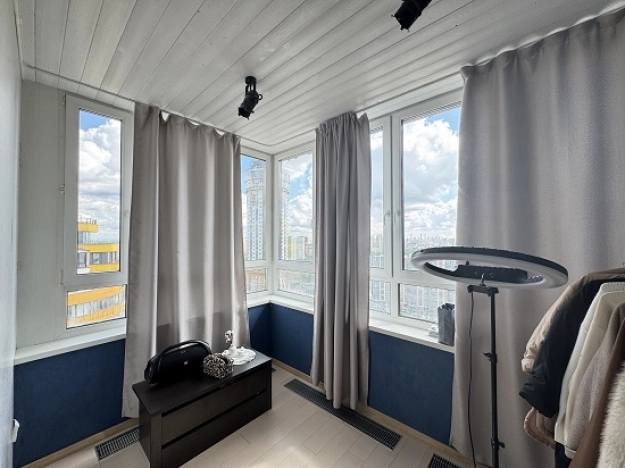 Купить четырехкомнатную квартиру на вторичке в Московской области. Вариант № 820646, 18, площадь - квм, цена 64690000 рублей