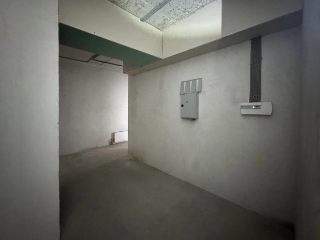 Купить коммерческую недвижимость в Новосибирске. Вариант № 8428187, 14, площадь -  квм, цена 13200000 рублей