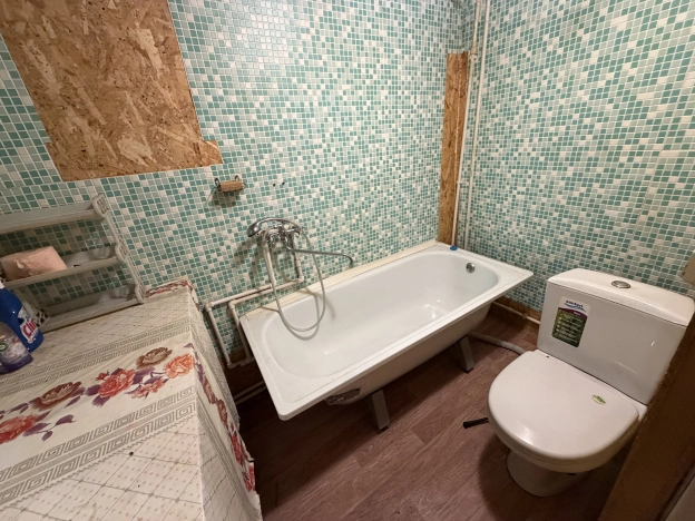 Купить дом в Москве. Вариант № 10296112, 6, площадь -  квм, цена 1999999 рублей