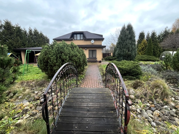 Купить дом в Москве. Вариант № 9148977, 47, площадь - квм, цена 75000000 рублей