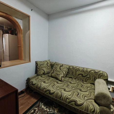 Купить дом в районе Калининский в Новосибирске. Вариант № 9083194, 8, площадь -  квм, цена 6000000 рублей