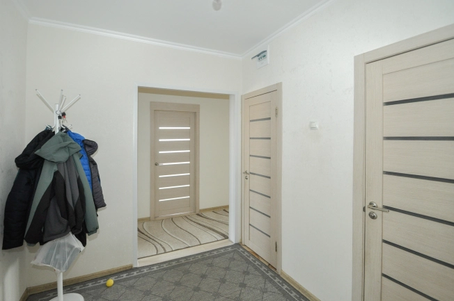 Купить квартиру на улице Дмитрия Шмонина в Новосибирске. Вариант № 39005, 26, площадь -  квм, цена 7000000 рублей