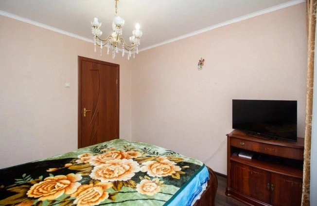 . Вариант № 57196, 4, площадь - 64.2 квм, цена 10000000 рублей