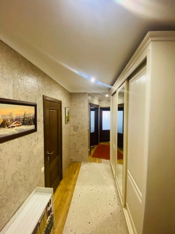 Купить двухкомнатную квартиру в Нижегородской области. Вариант № 3431897, 4, площадь -  квм, цена 20800000 рублей