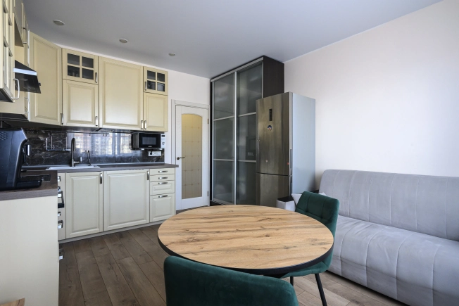 Купить однокомнатную квартиру на улице Рабочая в Щёлкове. Вариант № 9454677, 6, площадь -  квм, цена 5500000 рублей