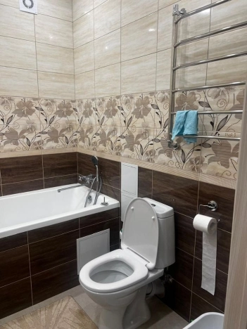 Купить однокомнатную квартиру в Калининграде. Вариант № 9656493, 8, площадь -  квм, цена 6900000 рублей