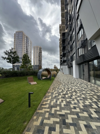 Купить квартиру на улице Обрывная в Краснодаре. Вариант № 15740, 1, площадь -  квм, цена 7340000 рублей