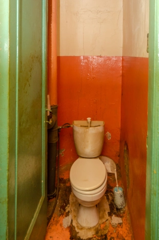 Купить комнату в Новосибирске. Вариант № 4813378, 8, площадь -  квм, цена 1000000 рублей