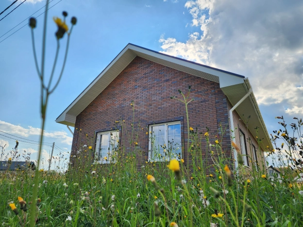 Купить дом в районе Заельцовский в Новосибирске. Вариант № 6622771, 18, площадь -  квм, цена 7500000 рублей