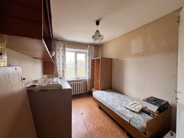 Купить трехкомнатную квартиру в Микрорайоне 8-й, Элиста в Элисте. Вариант № 34801, 0, площадь -  квм, цена 5000000 рублей