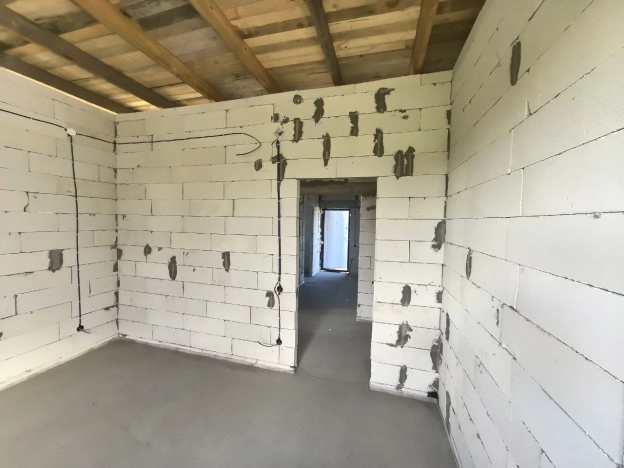 Купить дом на улице Средний переулок в Калининграде. Вариант № 48128, 18, площадь -  квм, цена 7000000 рублей