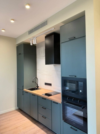 Купить квартиру в Москве. Вариант № 10421041, 7, площадь -  квм, цена 35500000 рублей