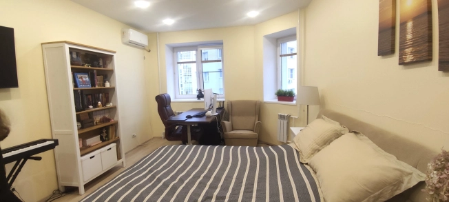 Купить квартиру на улице Офицерская в Владимире. Вариант № 9168831, 12, площадь -  квм, цена 8800000 рублей