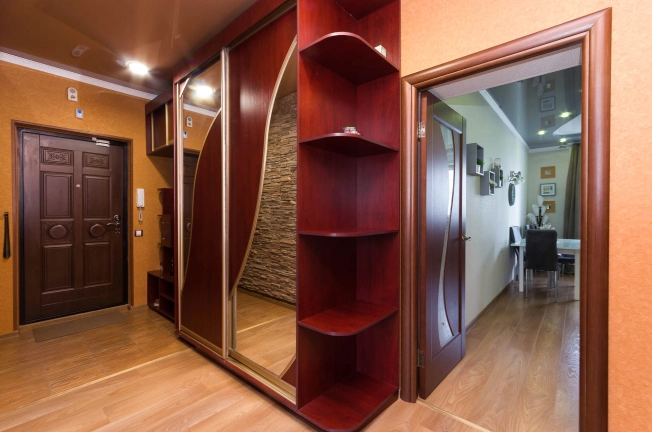 Купить квартиру в Тобольске. Вариант № 2115294, 25, площадь -  квм, цена 12000000 рублей