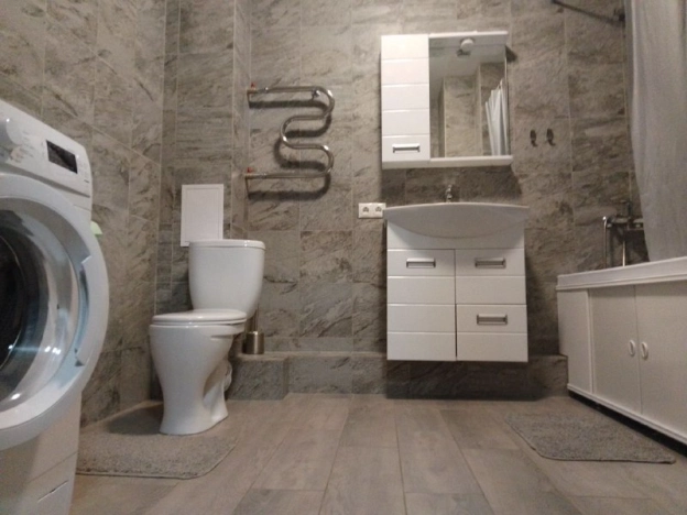 Купить однокомнатную квартиру в Волгограде. Вариант № 10229330, 9, площадь -  квм, цена 9200000 рублей