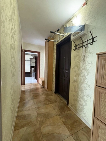 Купить двухкомнатную квартиру в Санкт-Петербурге. Вариант № 10417105, 17, площадь -  квм, цена 13000000 рублей