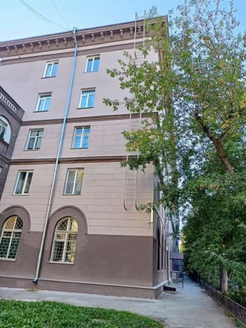 Купить трехкомнатную квартиру в Новосибирске. Вариант № 7686618, 0, площадь -  квм, цена 8500000 рублей