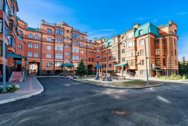 Купить трехкомнатную квартиру в Республике Марий эл. Вариант № 22407, 25, площадь -  квм, цена 43000000 рублей