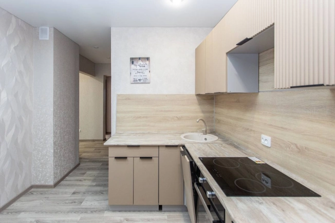 Купить квартиру в Тобольске. Вариант № 9610154, 8, площадь -  квм, цена 5990000 рублей