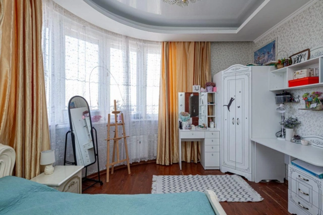 Купить квартиру в ЮЗАО в Москве. Вариант № 1730744, 24, площадь -  квм, цена 46990000.0000 рублей