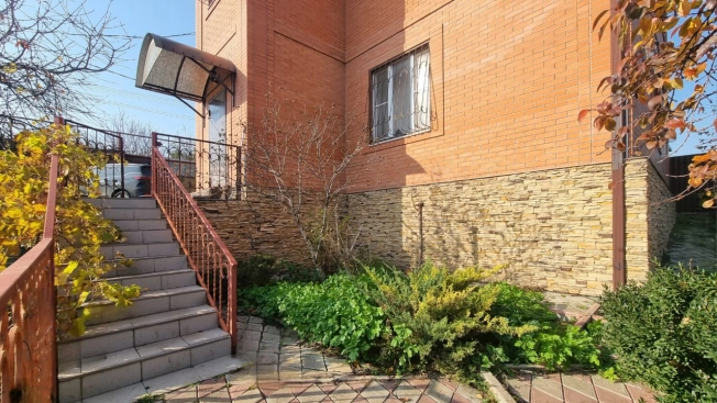 Купить дом в Краснодарском крае. Вариант № 9123065, 2, площадь -  квм, цена 20850000 рублей