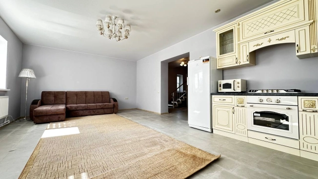 Снять дом в Владимире. Вариант № 2073555, 14, площадь -  квм, цена 30000 рублей