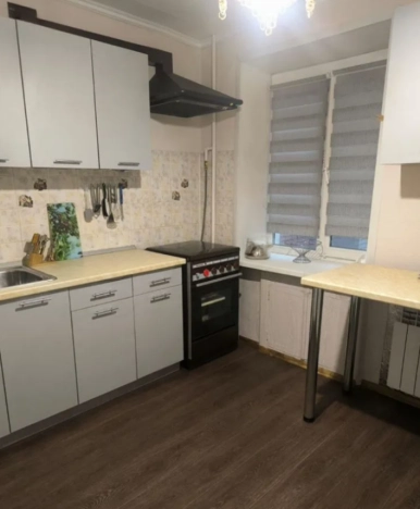 Купить квартиру в Воронеже. Вариант № 10437073, 1, площадь -  квм, цена 4400000 рублей