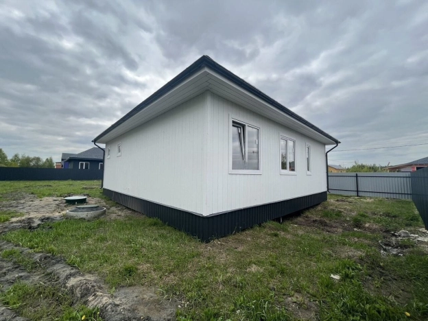 Купить дом в Москве. Вариант № 8855945, 4, площадь -  квм, цена 7100000 рублей