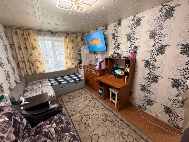 Купить трехкомнатную квартиру в Владимирской области. Вариант № 10678694, 20, площадь - квм, цена 3300000 рублей