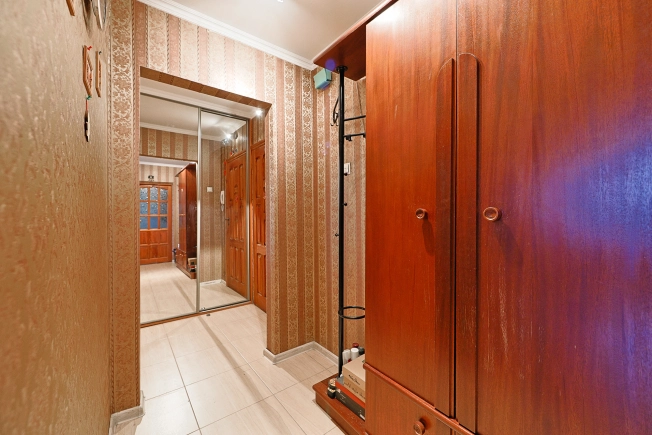 Купить двухкомнатную квартиру в Калининграде. Вариант № 9767697, 7, площадь -  квм, цена 7700000 рублей