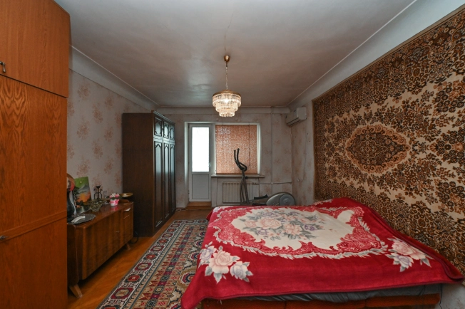 Купить трехкомнатную квартиру в Ростовской области. Вариант № 8013332, 3, площадь -  квм, цена 6200000 рублей