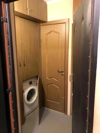 Купить квартиру в Москве. Вариант № 10005892, 8, площадь -  квм, цена 11100000 рублей