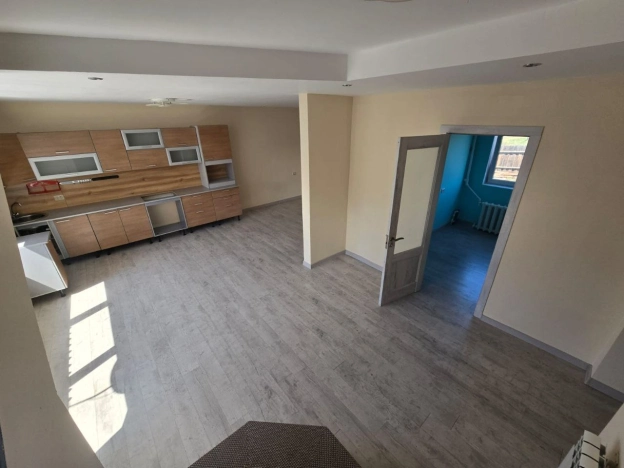 Купить дом на улице Административная в Иркутской области. Вариант № 7852900, 10, площадь -  квм, цена 6050000 рублей