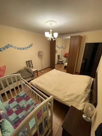 Купить квартиру на вторичке в Москве. Вариант № 4467, 8, площадь -  квм, цена 19799999 рублей