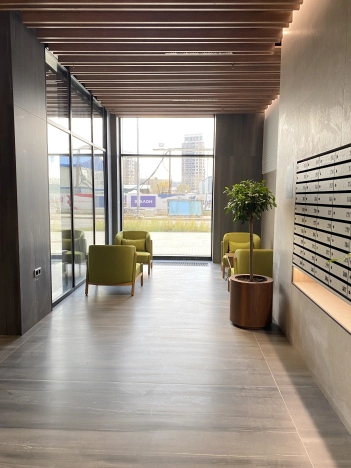 Купить квартиру в Москве. Вариант № 8031338, 16, площадь -  квм, цена 36000000 рублей