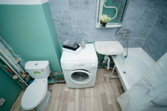 Купить однокомнатную квартиру в Омске. Вариант № 44682, 14, площадь -  квм, цена 4950000 рублей