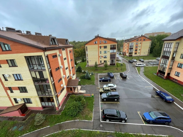 Купить трехкомнатную квартиру в Республике Татарстан (татарстан). Вариант № 27275, 8, площадь -  квм, цена 11500000 рублей