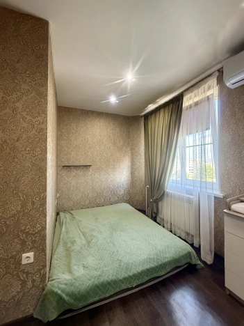 Купить квартиру в районе Красноармейский в Волгограде. Вариант № 1258156, 4, площадь -  квм, цена 3500000 рублей