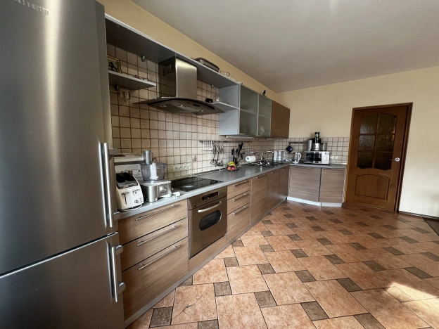 . Вариант № 9811, 16, площадь - 128 квм, цена 12050000 рублей