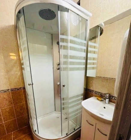 Купить двухкомнатную квартиру в районе Советский в Новосибирске. Вариант № 7511805, 4, площадь -  квм, цена 5700000 рублей