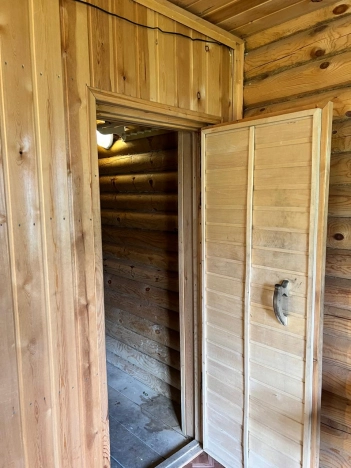 Купить дом в районе Калининский в Новосибирске. Вариант № 48986, 35, площадь -  квм, цена 16990000 рублей