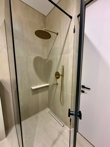 Купить двухкомнатную квартиру в Санкт-Петербурге. Вариант № 9868019, 21, площадь -  квм, цена 31500000 рублей